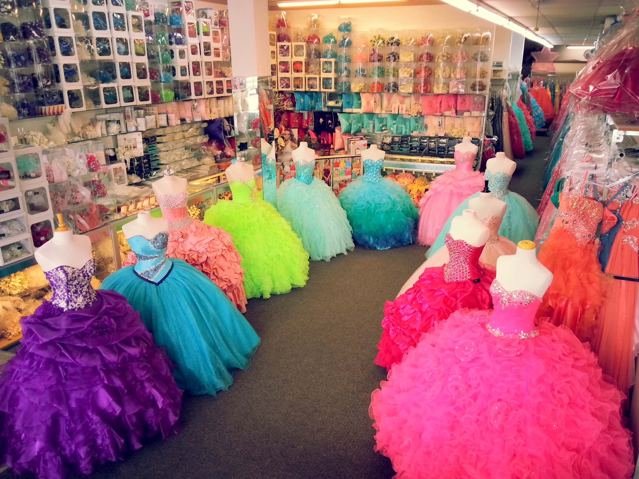 quinceanera dress shops near me