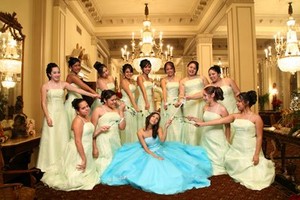 Damas Dresses in Chicago IL