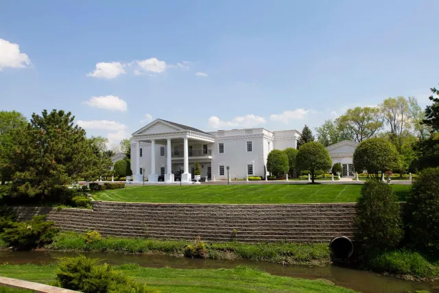 Beau Chateau Banquets Illinois