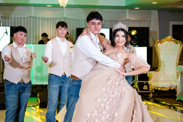 cristobal productions quinceanera photography 