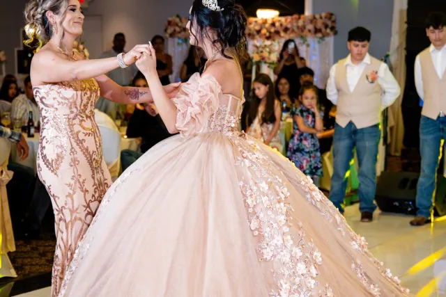 cristobal productions quinceanera photography 