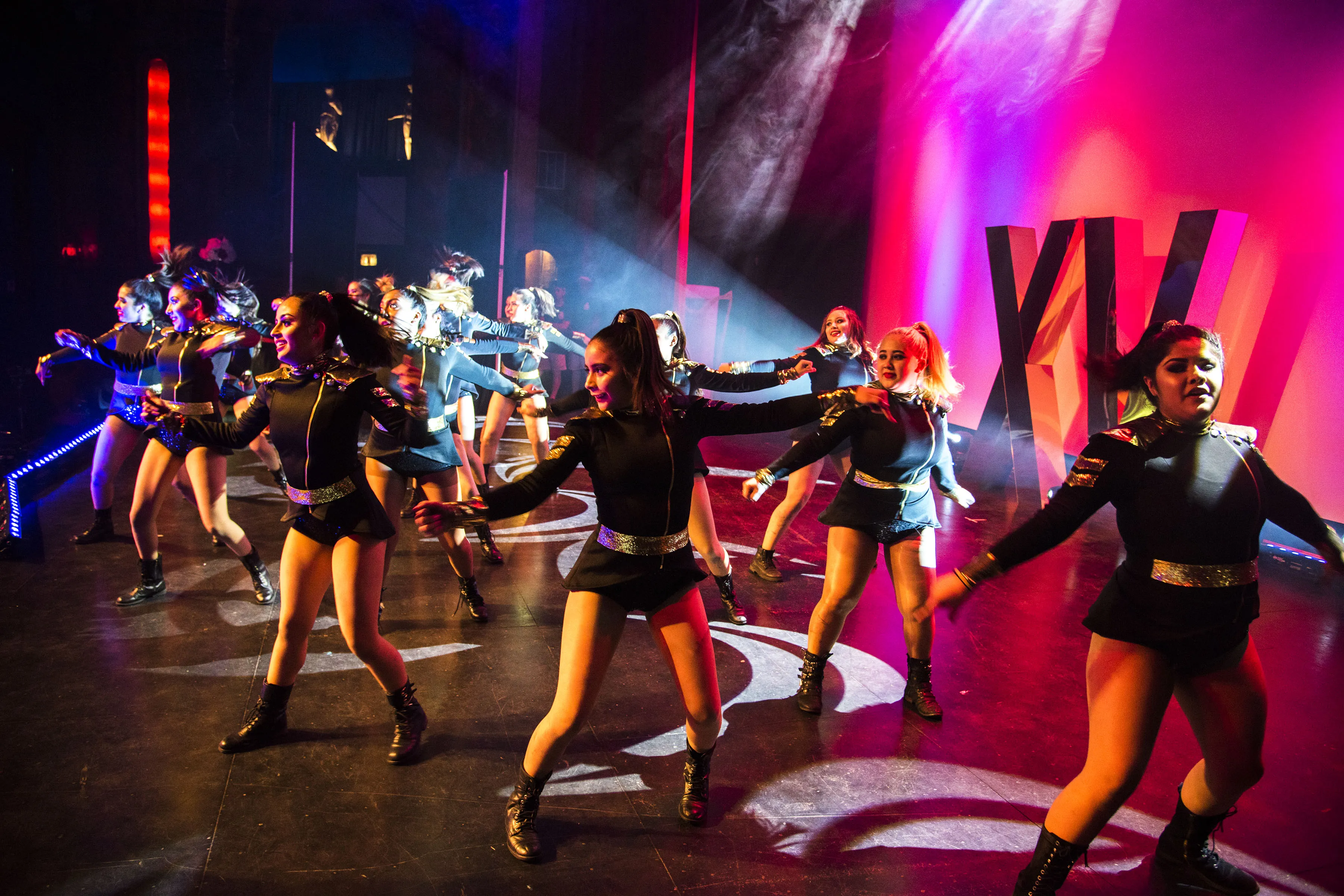 aq dance center chicago