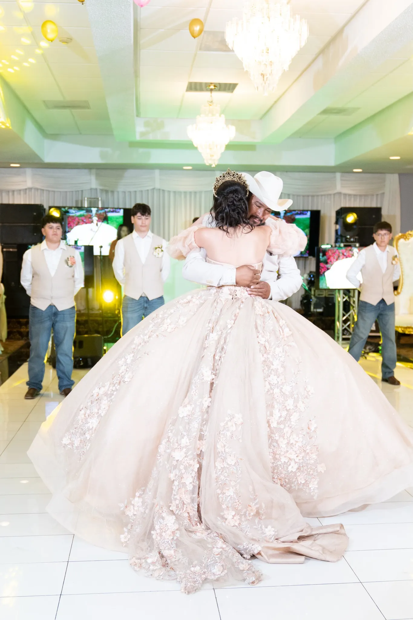 cristobal productions quinceanera photography 