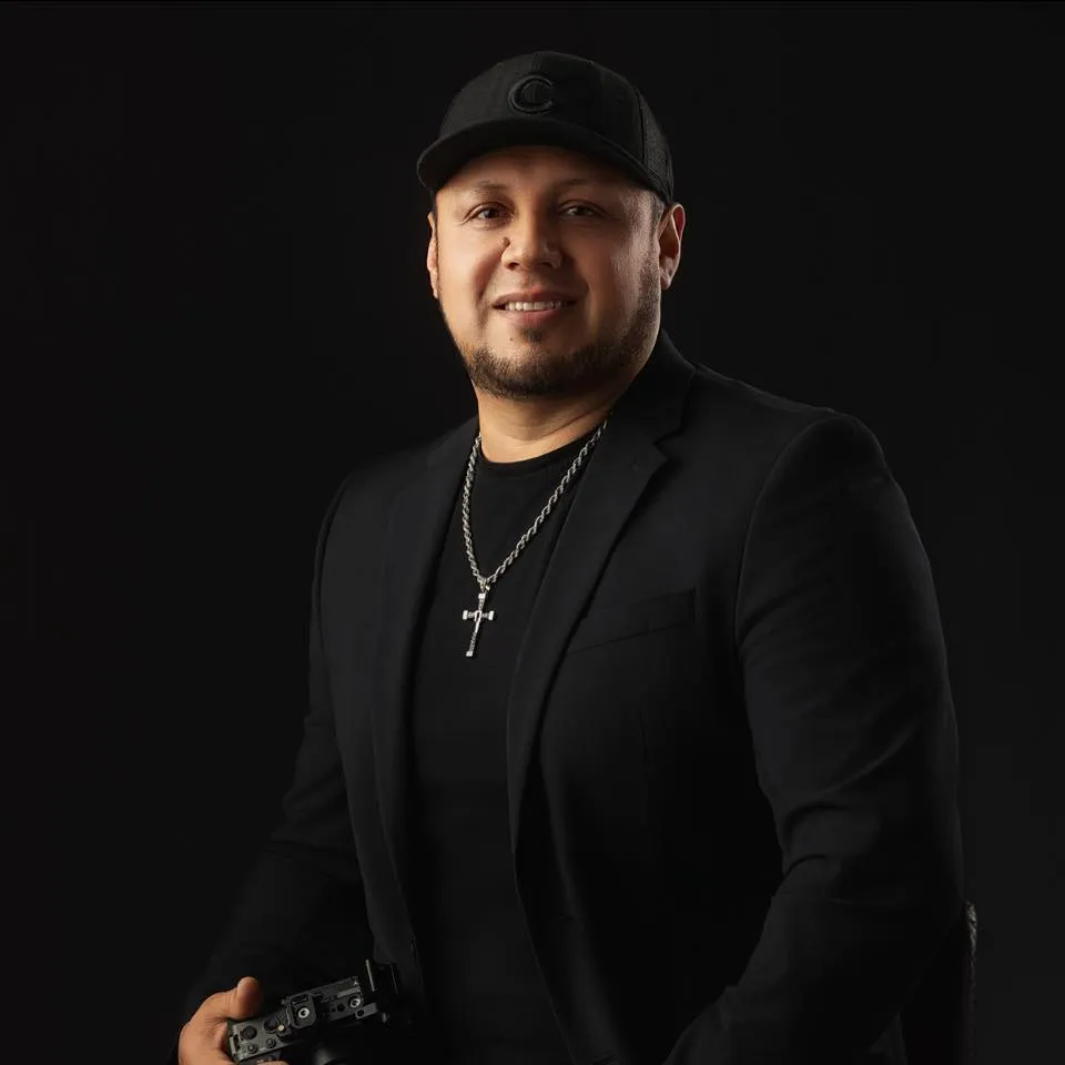 luis garcia films chicago