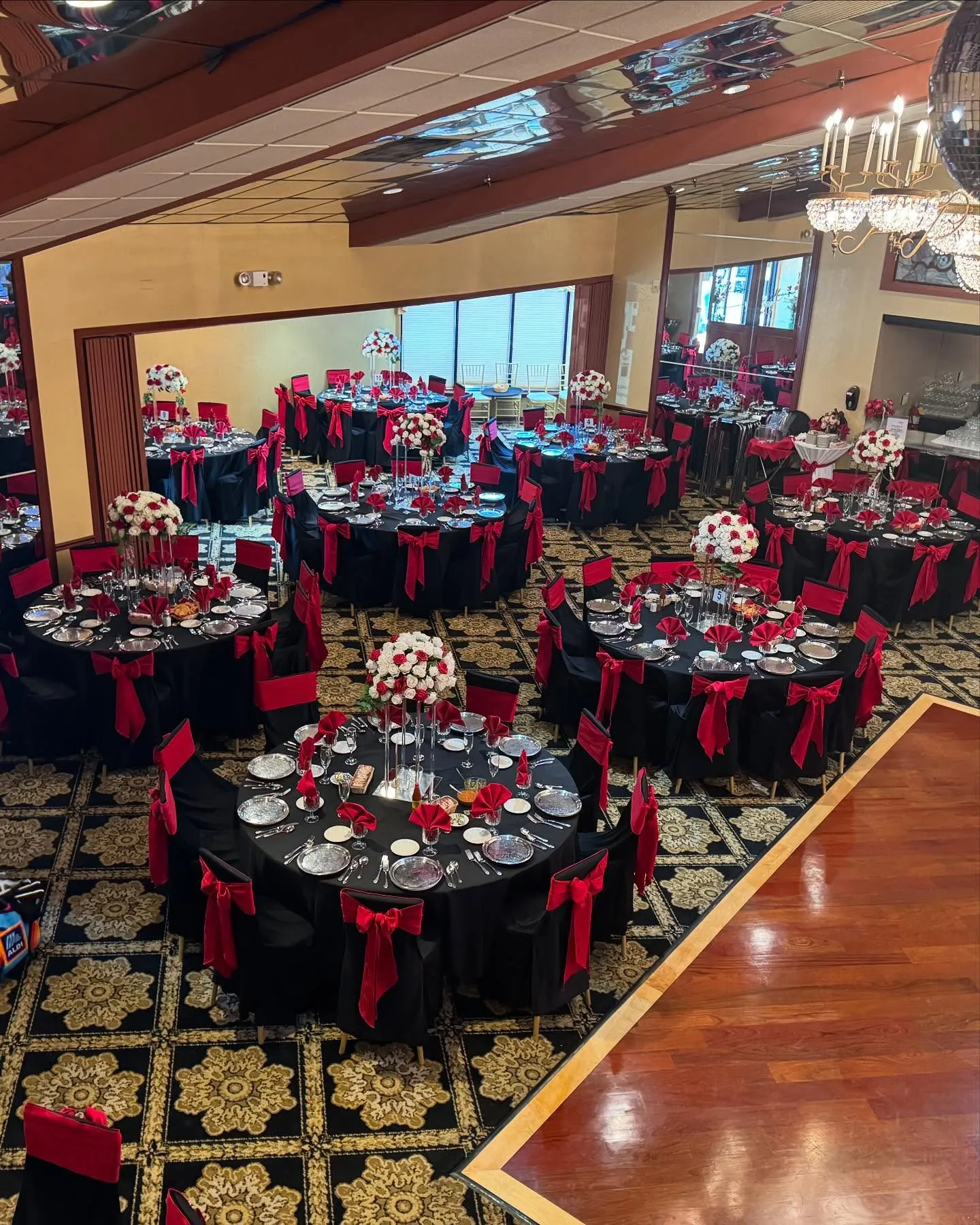 martinique banquets quinceaneras burbank illinois
